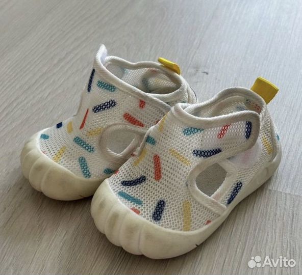 Босоногие сандали на первый шаг 12,5 размер
