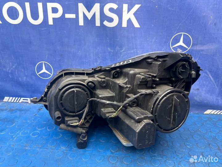 Фара передняя правая Mercedes E350 W211 272.964