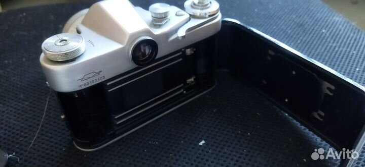 Пленочный фотоаппарат зенит 3м