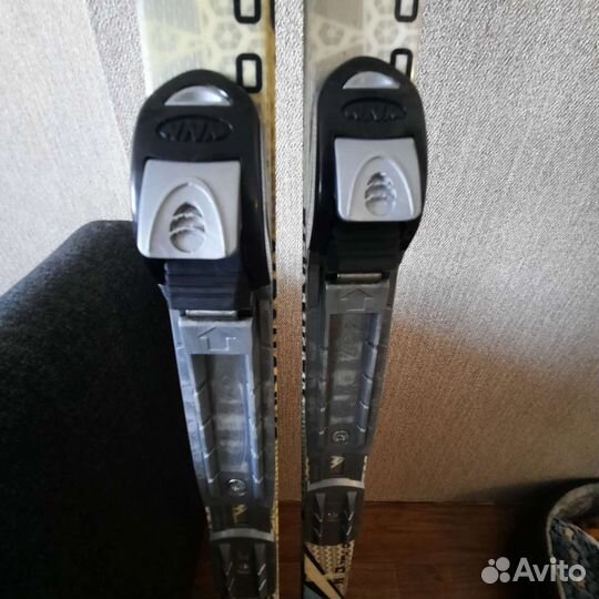 Беговые лыжи