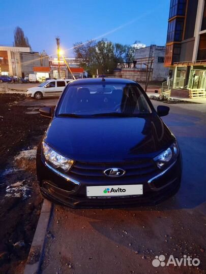 LADA Granta 1.6 МТ, 2019, 290 000 км