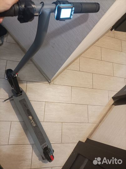 Электросамокат hiper Slim VX560