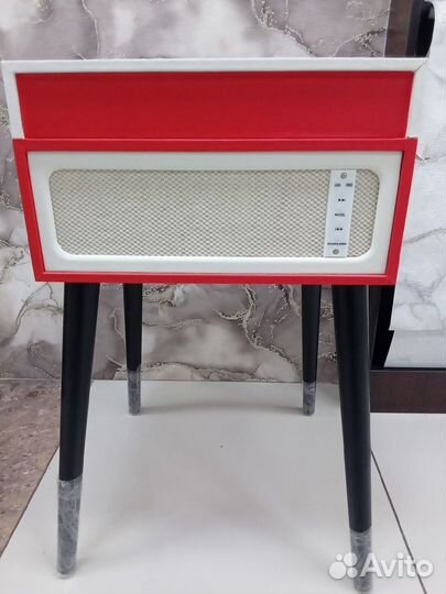 Проигрыватель ретро