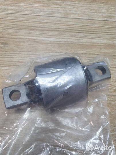 Сайлентблок переднего рычага Mitsubishi Galant