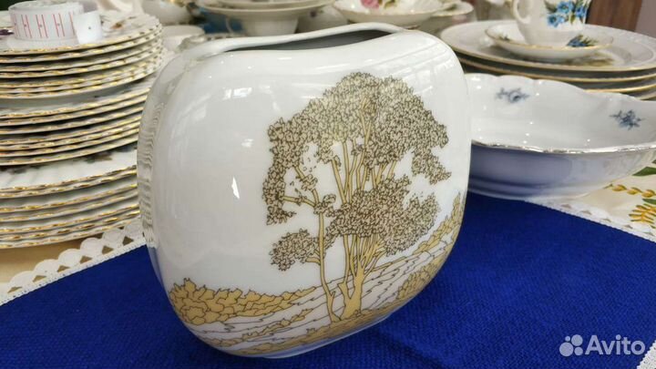 Ваза плоска для цветов Hutschenreuther. Германия