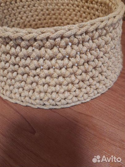 Вязаные корзинки ручной работы