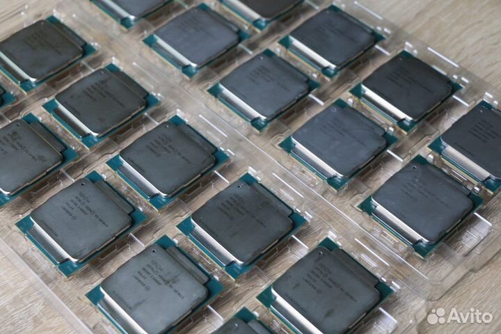 Процессор Intel Xeon E5-2689 (LGA2011)