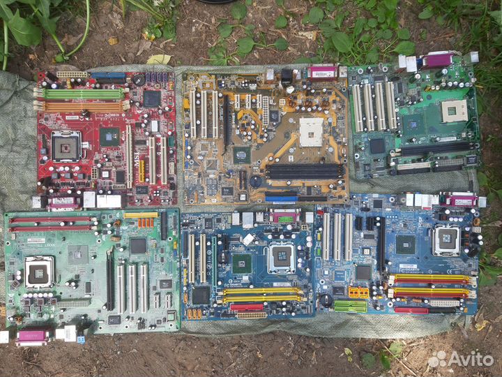Материнские платы 50 шт на лом продаю поштучно или