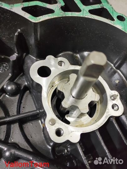 Лот SD3-75(1) Крышка двигателя гидроцикла BRP RXT