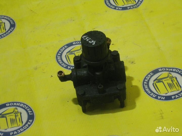 Клапан ускорительный 1313871 scania, P,G,R,T - ser