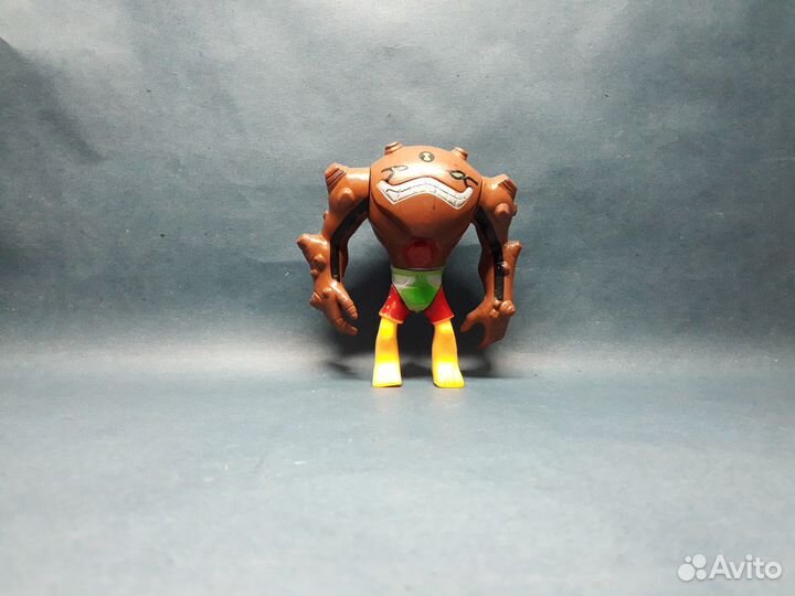 Солдатики и фигурки бен 10 BEN 10