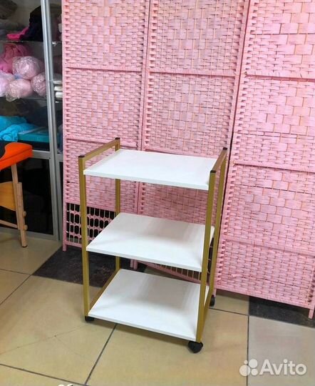 Косметологическая этажерка