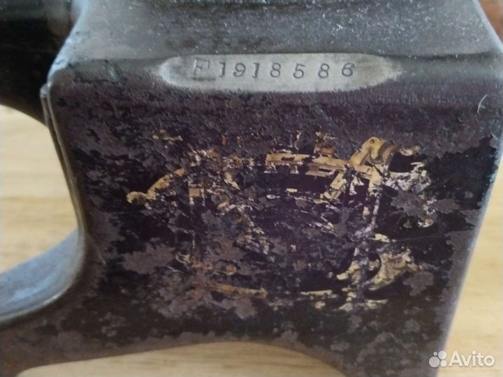 Швейная машина Singer