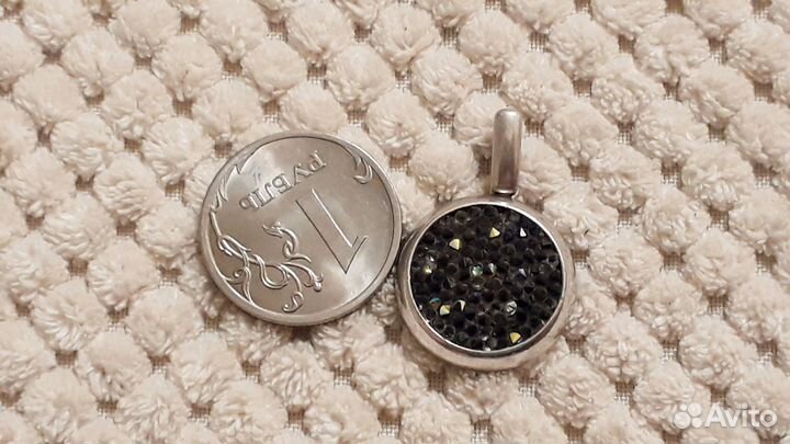 Кулон с кристаллами серебро