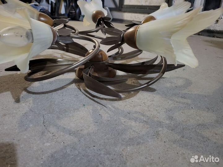 Люстра потолочная бу