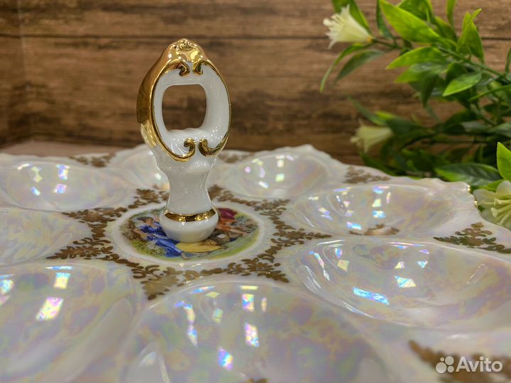 Поднос для яиц с ручкой 