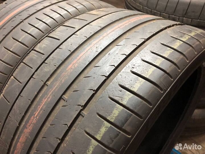 Pirelli P Zero PZ4 285/30 R21