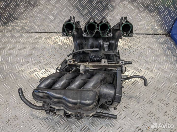 Впускной коллектор Skoda Octavia 2 (A5)