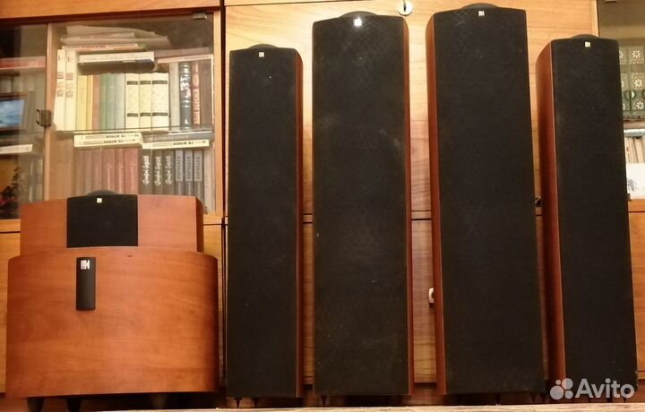 Напольная акустика кеф