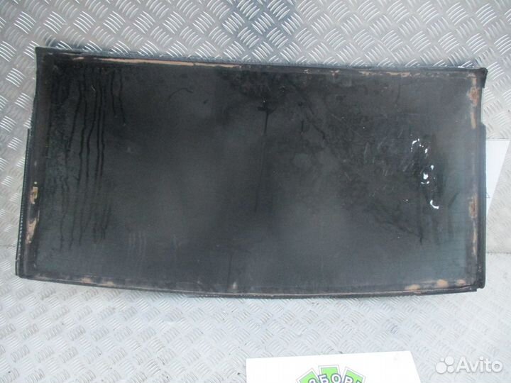 Заднее стекло VW Vento 92г