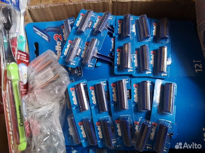 Бритье(жилет),товары гигиены