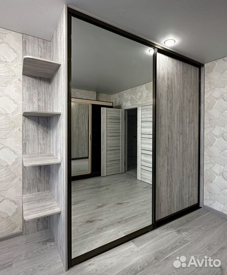 Q3P1J4 Шкаф купе