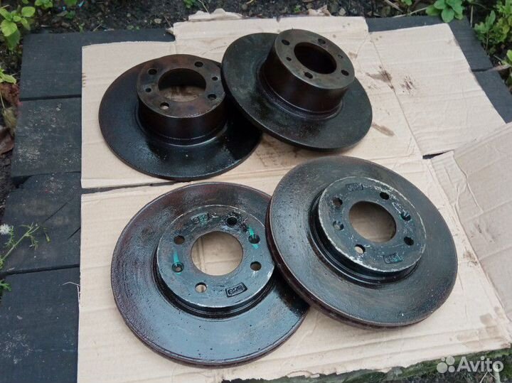 Тормозные диски на Hyundai Solaris и Жигули