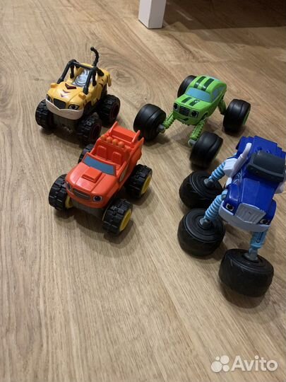 Вспыш и чудо машинки, оригинал Mattel