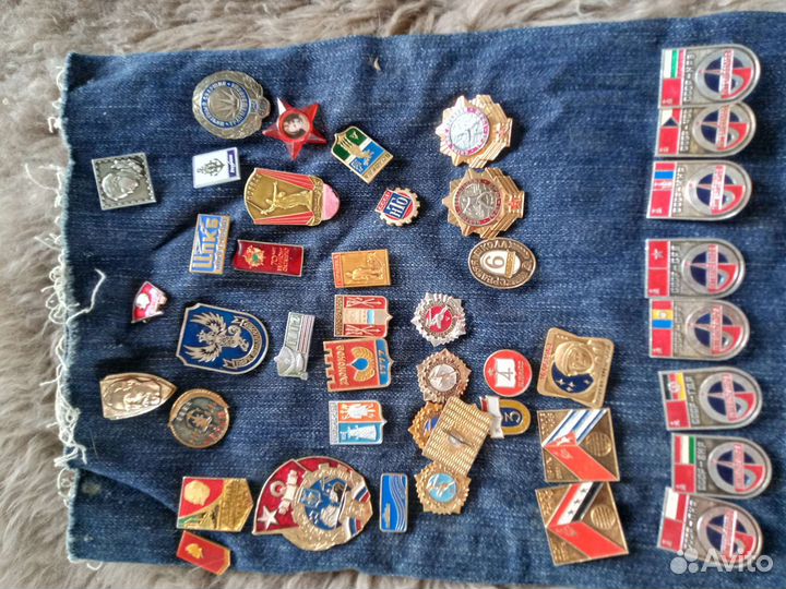 Значки разные