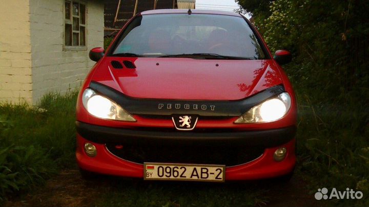 Ветровики, Дефлектор капота Peugeot 206 Sd 2005
