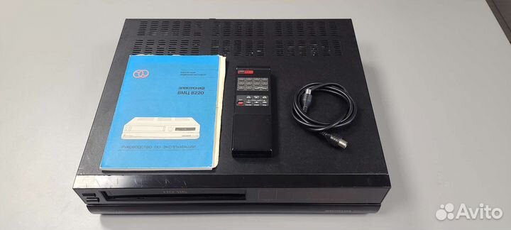 Видеомагнитофон Электроника вмц-8220