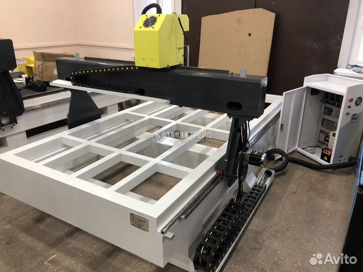 Фрезерный станок с чпу