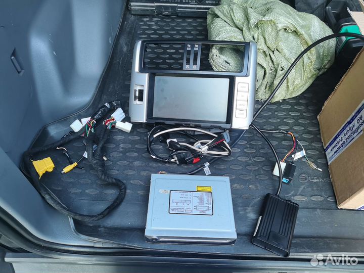 Штатное головное устройство FlyAudio FA082