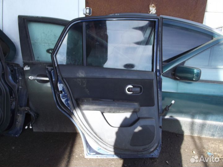 Дверь задняя левая Ниссан Тиида С11 седан