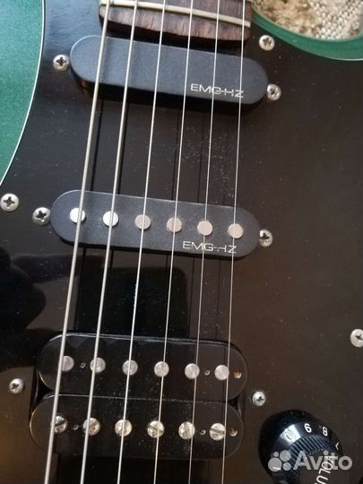 Страт fender squier standard