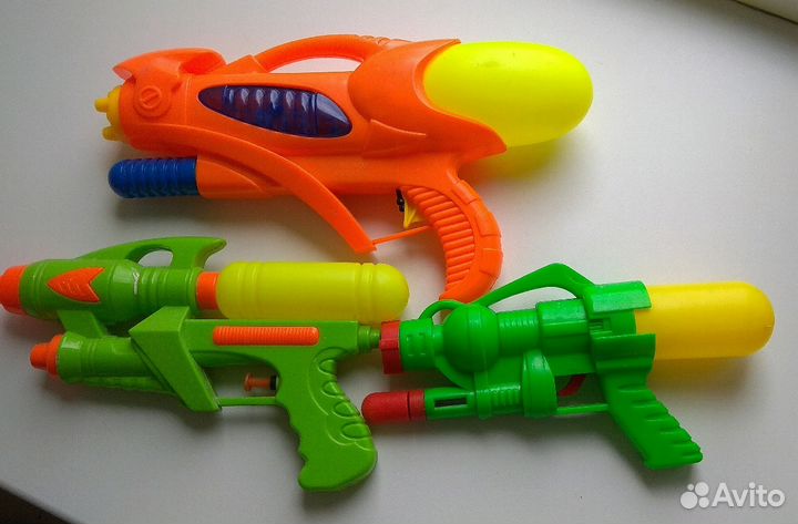 Набор водных пистолетов