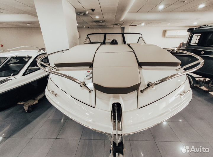 Bayliner Байлайнер VR6O Cuddy + Mercury 200 л.с