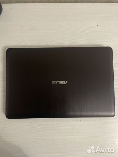 Ноутбук i3-5005U/8Gb/SSD 128Gb/920M/15,6HD