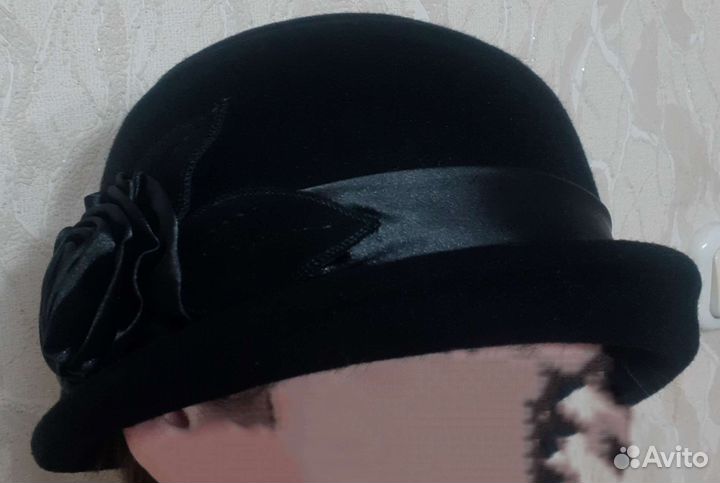 Шапка женская черная новая
