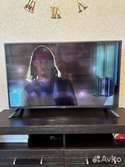 Продам телевизор