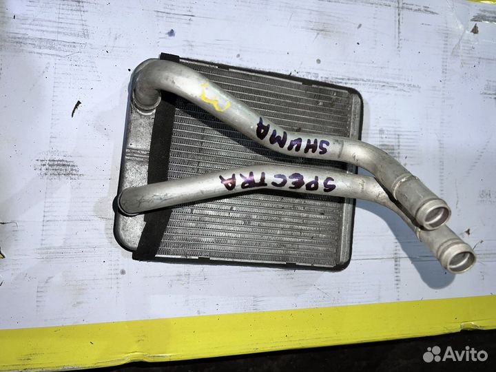 Радиатор печки Киа Спектра