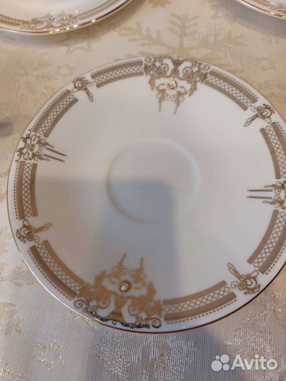 Чайный набор на 6 персон из костяного фарфора