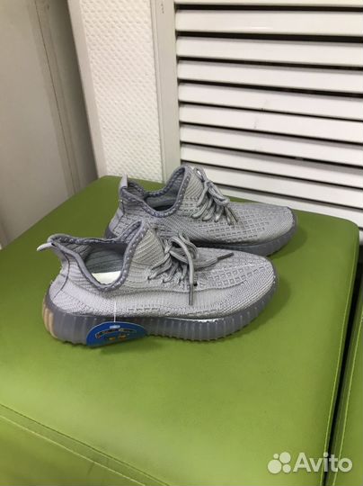 Кроссовки для девочки для авито доставки