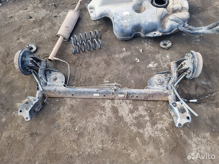 Задняя балка Renault Logan 2 Sandero 2 в сборе