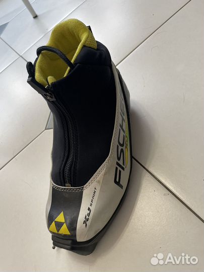 Лыжные ботинки детские 35 р