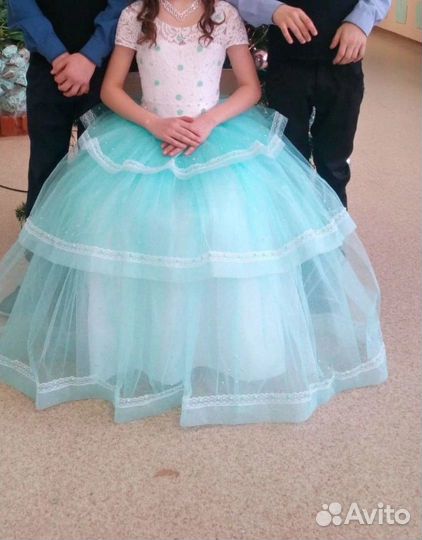 Бальное платье