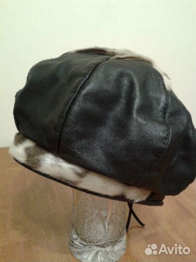 Берет женский из натуральной кожи и меха