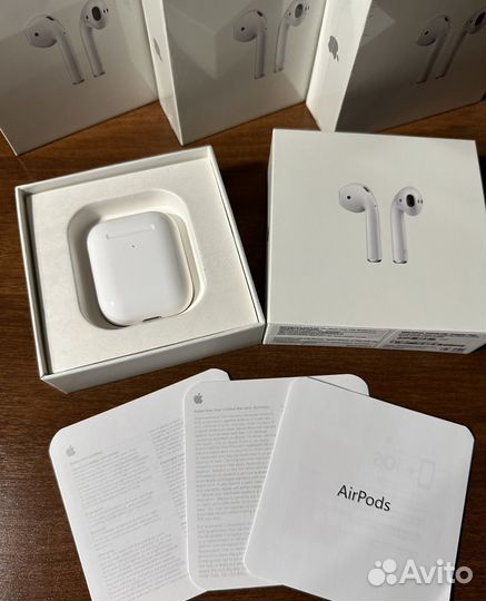 AirPods 2 Premium