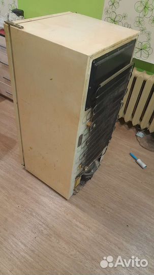 Холодильник бу маленький