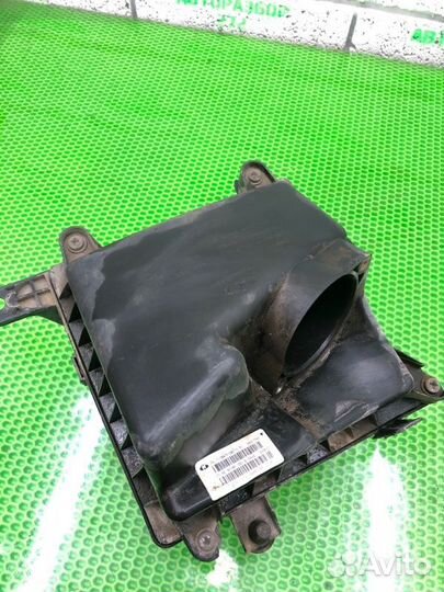 Корпус воздушного фильтра LADA Kalina универсал